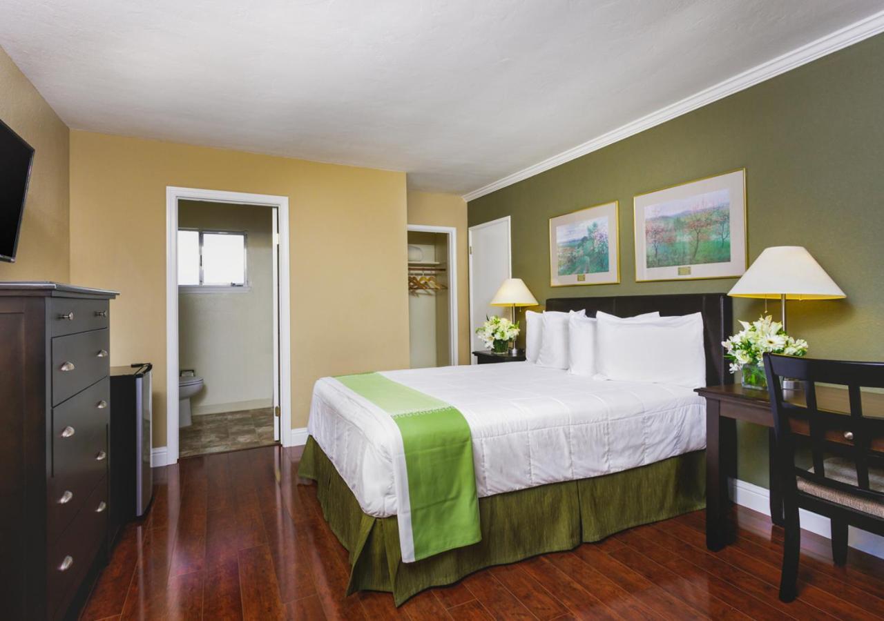Mariani'S Inn & Restaurant Santa Clara Room photo